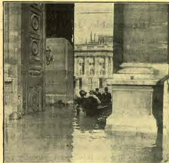 Deputies on their way to the Chamber by boat