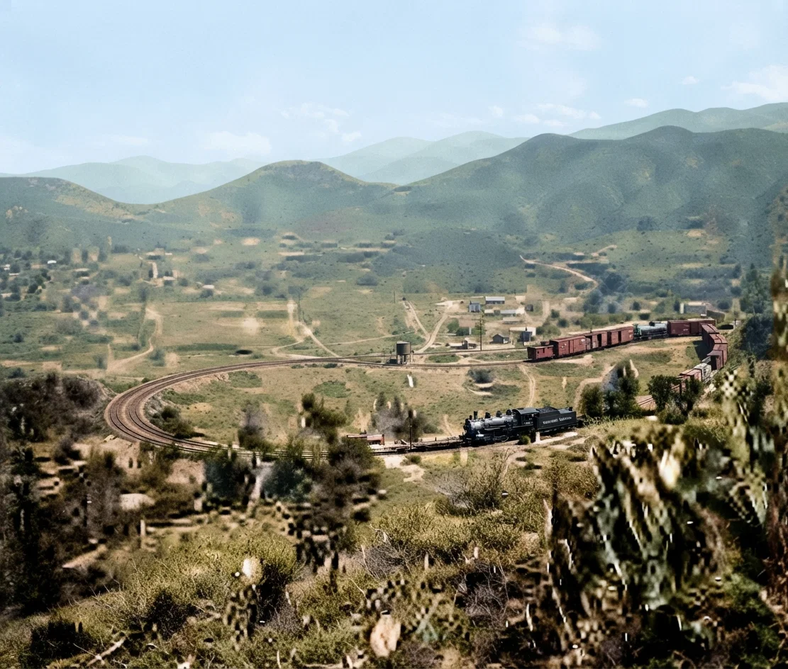 The Loop, Southern Pacific Railroad, Tehachepi Mountains, California.