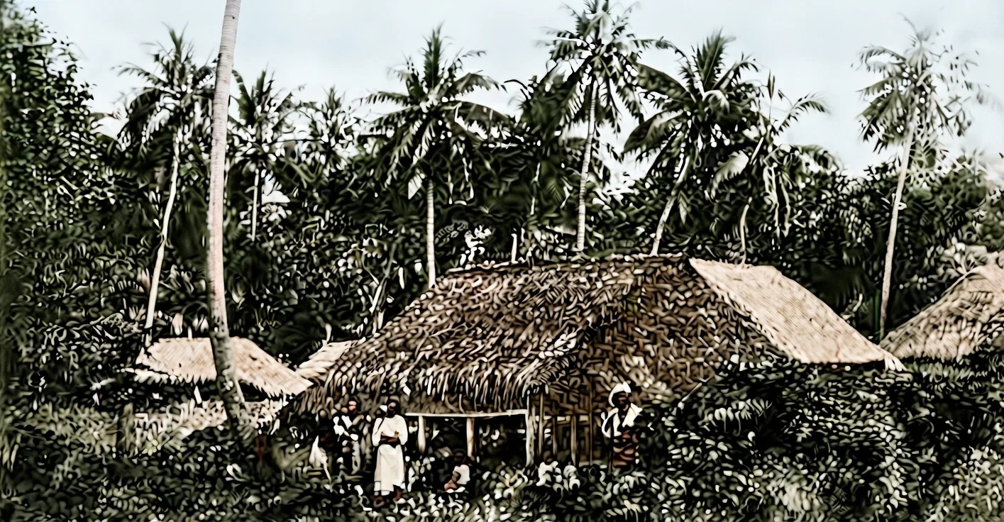 Native House in Huahine.